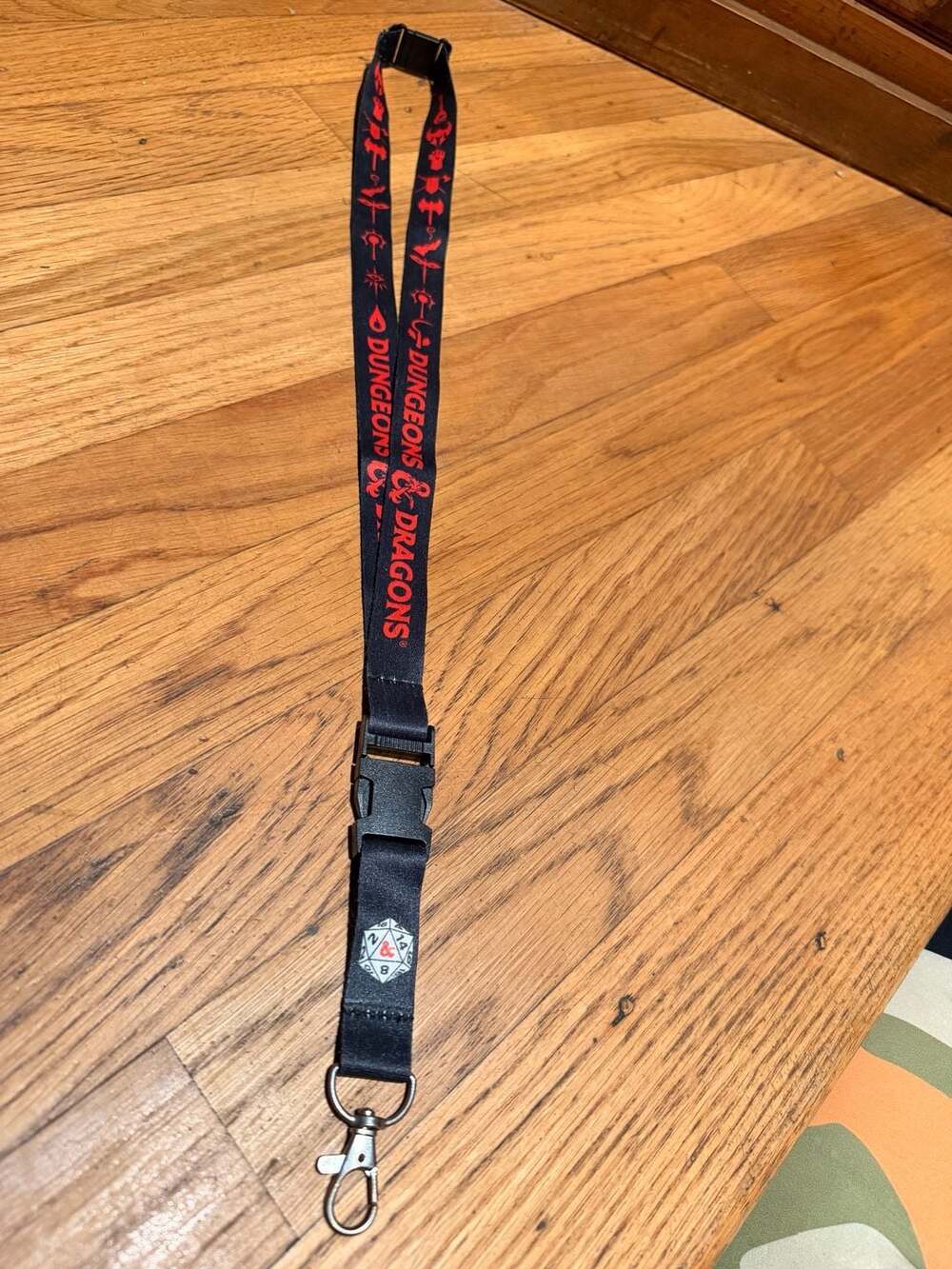 Dungeons & Dragons Weapons and Logo Lanyard with Breakaway Clip and ID Holder